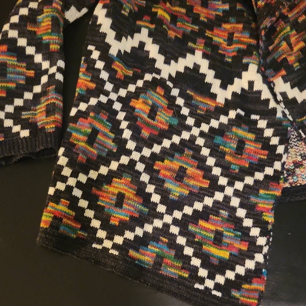 Intro Multicolor Southwestern Geometric Print Loose Women's Cardigan - Picture 6 of 11
